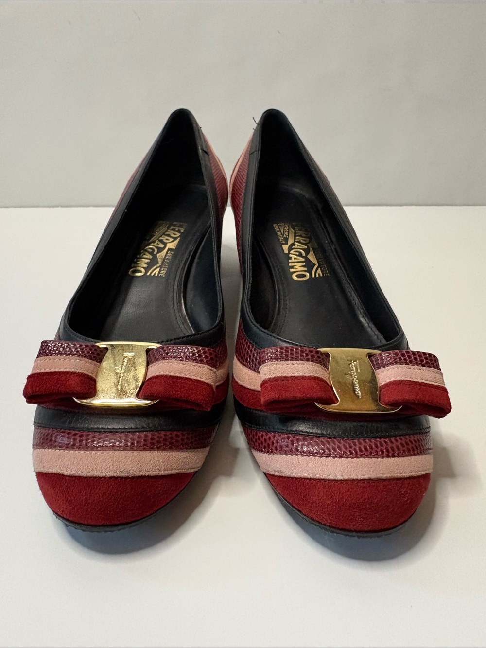 Salvatore Ferragamo Fosca lizard embossed leather Block-heel pumps - Picture 2 of 8